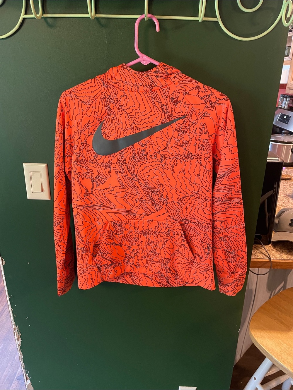 Nike Dri-Fit Kids Sportswear Pullover Hoodie Youth XL Orange Camo Kangroo Pocket